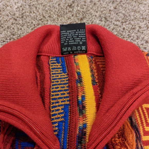 Emaroo Zip Sweater, COOGI style - Picture 10 of 10